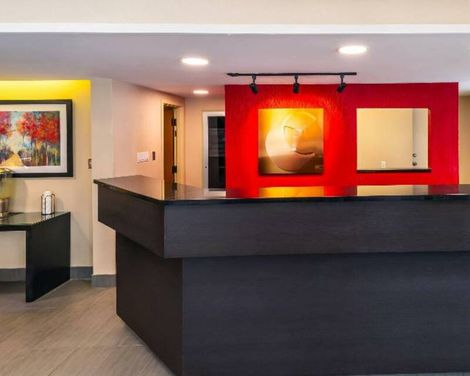 Comfort Inn South-2