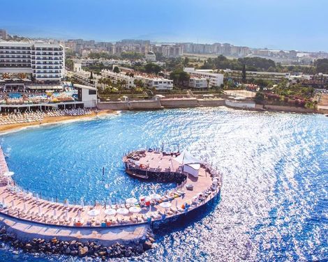 Azura Deluxe Resort & Spa Hotel-3