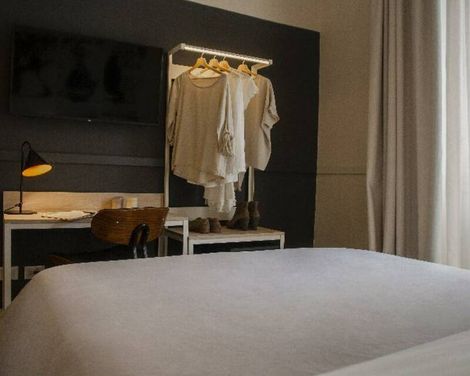 Room Select Via Veneto