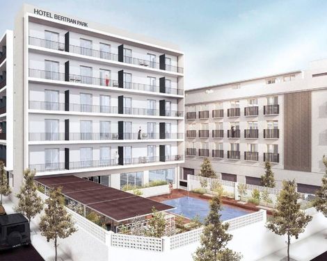 AQUA Hotel Bertran Park-1