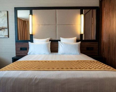 Nash Suites Hotel