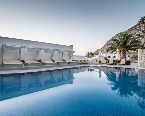 Antinea Suites & Spa Hotel
