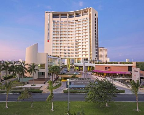Krystal Urban Hotels Cancun Centro-1
