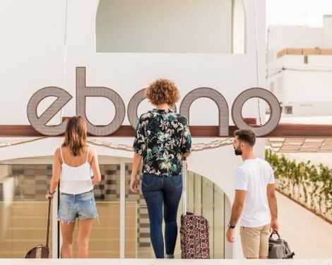 Ebano Hotel Apartments & Spa