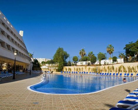 Las Piramides Resort