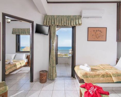 ILIOSTASI BEACH Apartments