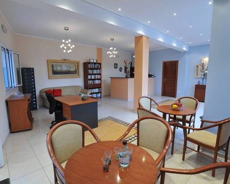 Saint Spiridon Hotel