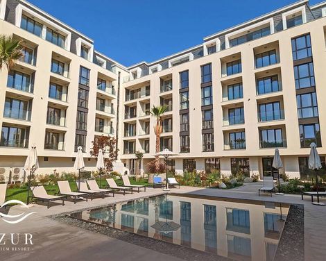 Azur Premium Resort