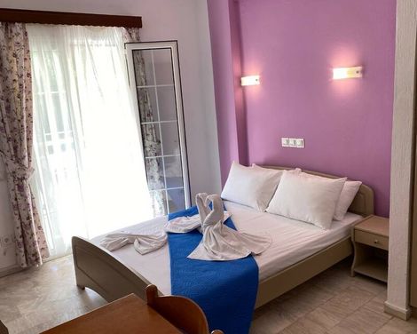 Saint Spiridon Hotel