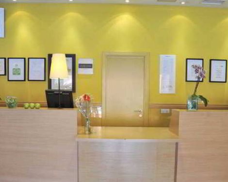 Travelodge Madrid Alcala de Henares