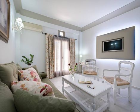 Zephyros Hotel