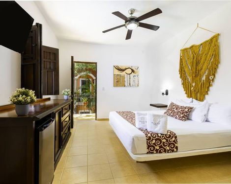 Casa De Las Flores