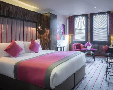 Trinity City Hotel