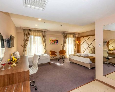 Litros Hotel & Spa