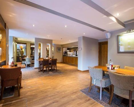 Premier Inn London St. Pancras Hotel