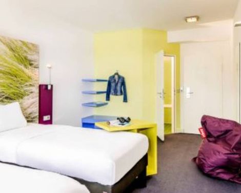 Ibis Styles Hamburg Alster City-0