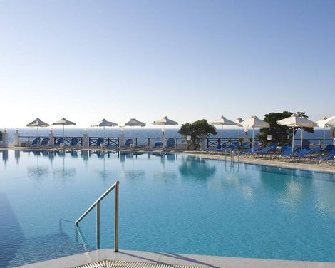 Maritimo Beach Hotel