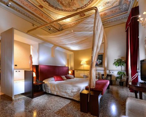 Ruzzini Palace