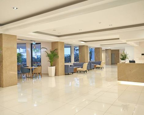 Sunrise Oasis Hotel & Waterpark