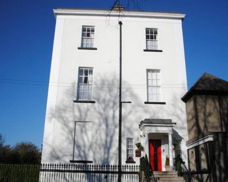 Morehampton Townhouse